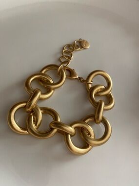 Stella & Dot Matte Gold Oversized Link Bracelet